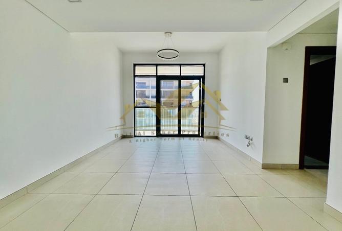 122018887 - Property Main Image