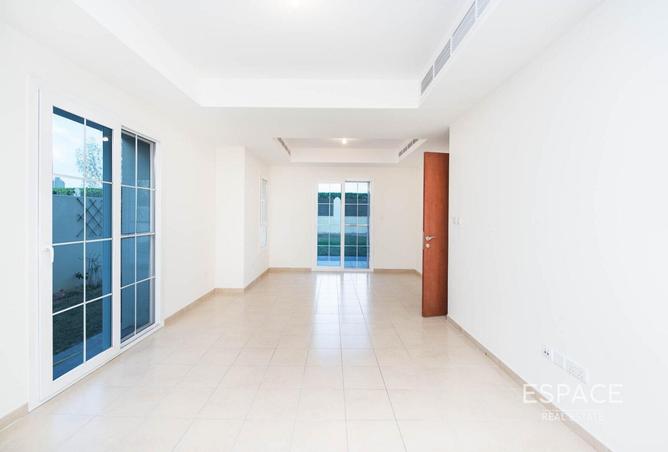 103261950 - Property Image 2
