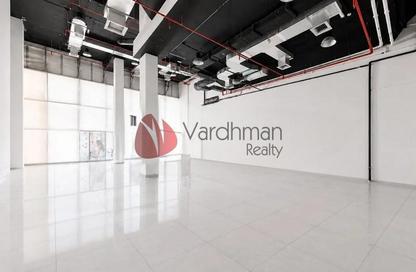 Shop - Studio - 1 Bathroom for rent in Capital Golden Tower - Business Bay - Dubai Shop - Studio - 1 Bathroom for rent in Capital Golden Tower - Business Bay - Dubai