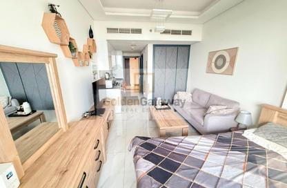 Apartment - Studio - 1 Bathroom for rent in Samana Golf Avenue - Dubai Studio City - Dubai Apartment - Studio - 1 Bathroom for rent in Samana Golf Avenue - Dubai Studio City - Dubai
