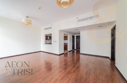 Apartment - 1 Bedroom - 2 Bathrooms for rent in Green Lakes Towers 1 - Green Lakes Towers - JLT Cluster S - Jumeirah Lake Towers - Dubai