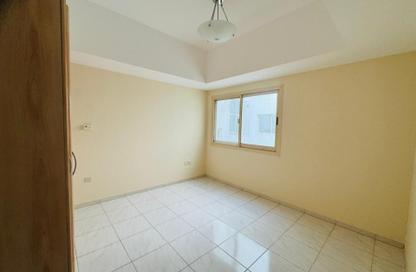 Apartment - 1 - 1 for rent in Al Waleed Building - Al Raffa - Bur Dubai - Dubai