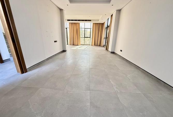 79857609 - Property Image 3