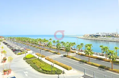 Apartment - 1 Bedroom - 1 Bathroom for rent in La Rive Building 4 - La Rive - Port de La Mer - La Mer - Jumeirah - Dubai