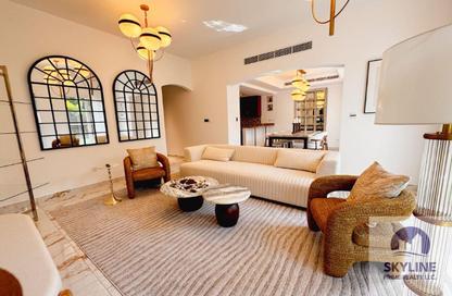 Villa - 3 - 4 for sale in Ghadeer 1 - Ghadeer - The Lakes - Dubai