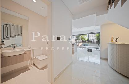 Townhouse - 2 Bedrooms - 4 Bathrooms for sale in Falcon Island North - Falcon Island - Al Hamra Village - Ras Al Khaimah Townhouse - 2 Bedrooms - 4 Bathrooms for sale in Falcon Island North - Falcon Island - Al Hamra Village - Ras Al Khaimah