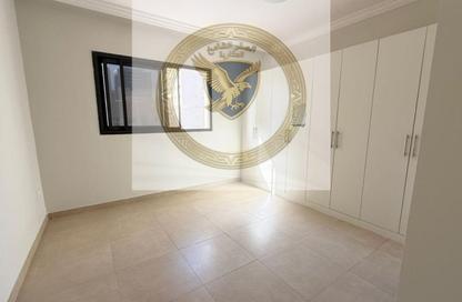 Apartment - 2 Bedrooms - 3 Bathrooms for rent in Al Khan Corniche - Al Khan - Sharjah