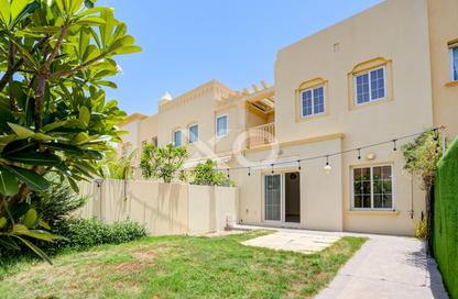 Villa - 2 Bedrooms - 3 Bathrooms for rent in Springs 8 - The Springs - Dubai