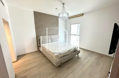 Apartment - 2 Bedrooms - 2 Bathrooms for rent in Waters Edge - Yas Island - Abu Dhabi