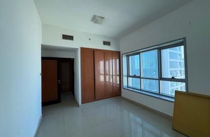 Apartment - 2 Bedrooms - 2 Bathrooms for rent in Corniche Tower - Ajman Corniche Road - Ajman