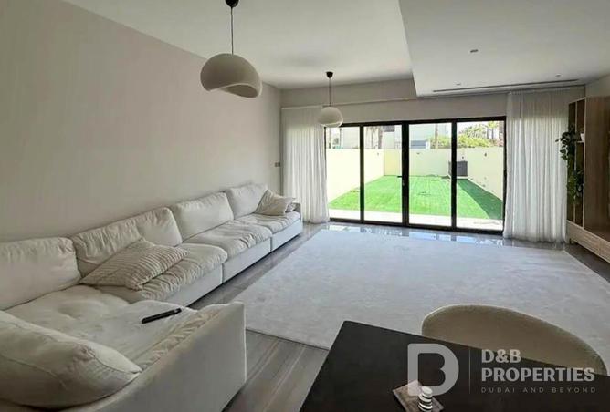104246894 - Property Image 2