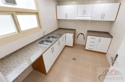 Apartment - 3 Bedrooms - 3 Bathrooms for rent in Muweileh Community - Muwaileh Commercial - Sharjah