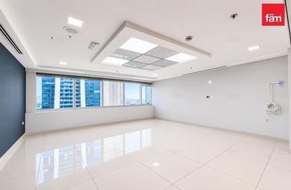 Office Space - Studio - 3 Bathrooms for rent in One Lake Plaza - JLT Cluster T - Jumeirah Lake Towers - Dubai Office Space - Studio - 3 Bathrooms for rent in One Lake Plaza - JLT Cluster T - Jumeirah Lake Towers - Dubai