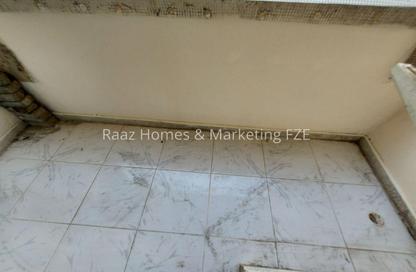 Apartment - 1 - 1 for rent in Al Amal Building - Um Altaraffa - Sharjah Apartment - 1 - 1 for rent in Al Amal Building - Um Altaraffa - Sharjah
