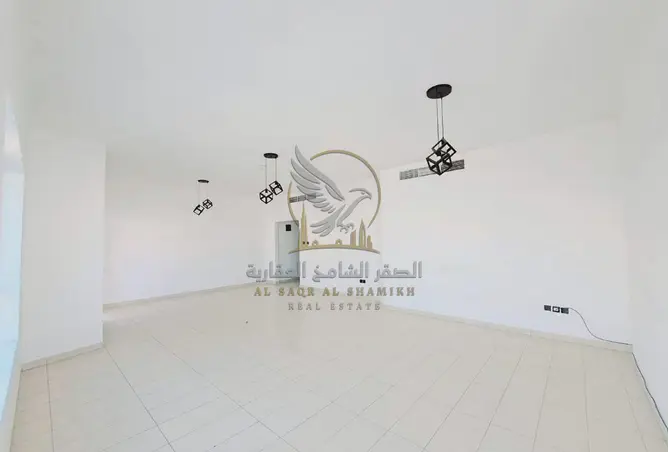 158728378 - Property Image 3