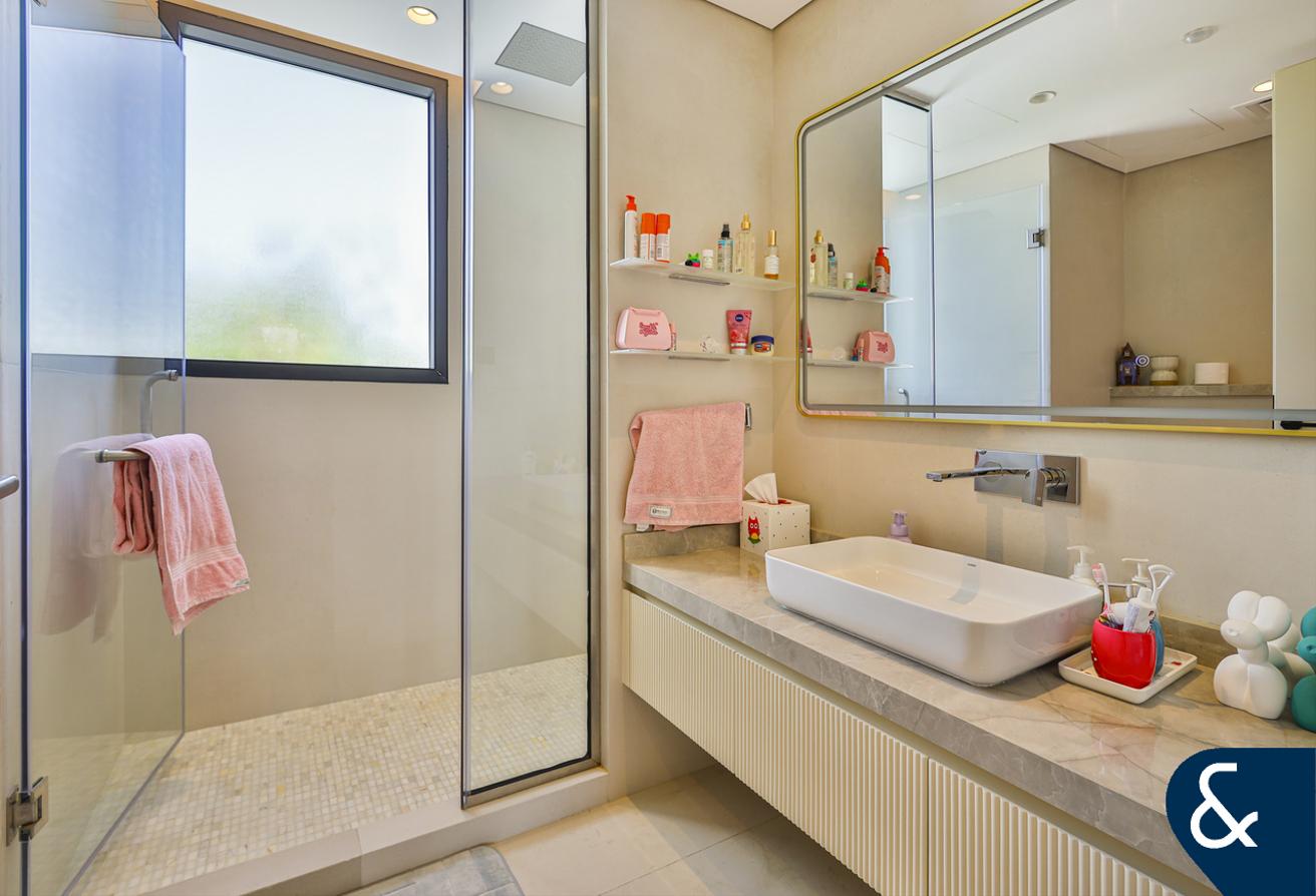 4BR + Study + Family | Lake View | Clubhouse photo 12