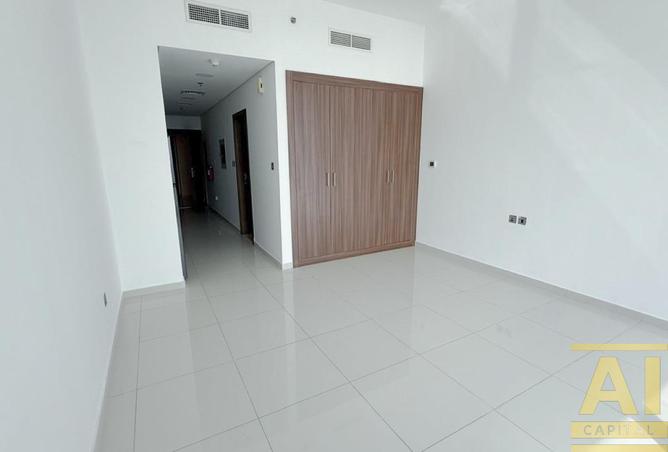 128377421 - Property Image 2