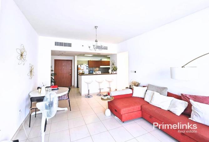 64402810 - Property Image 2