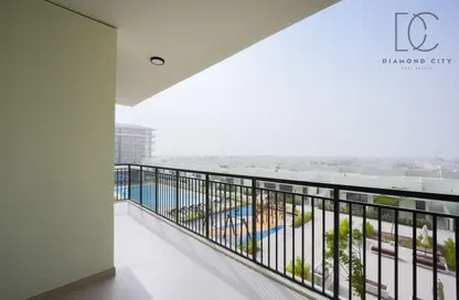 Apartment - 3 Bedrooms - 3 Bathrooms for rent in Holland Gardens - Town Square - Dubai