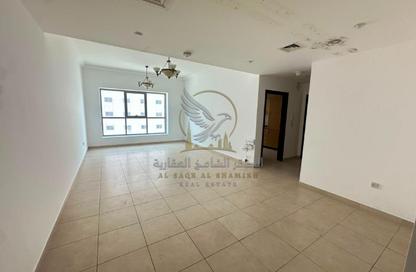 Apartment - 1 Bedroom - 2 Bathrooms for rent in Al Mamzar - Al Mamzar - Sharjah - Sharjah
