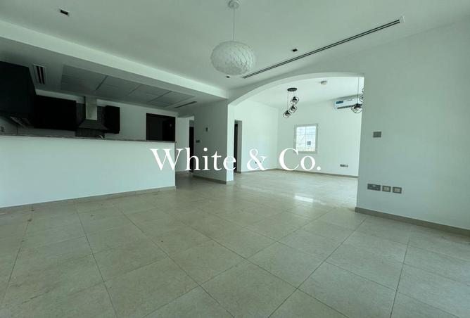 95698376 - Property Image 3