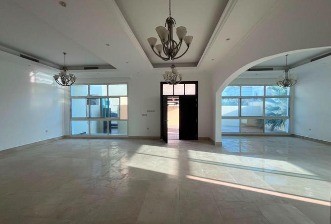 98680272 - Property Image 3