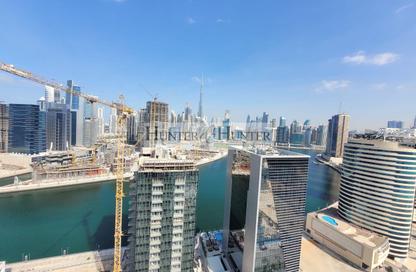 Apartment - 4 Bedrooms - 5 Bathrooms for sale in Elite Business Bay Residence - Business Bay - Dubai