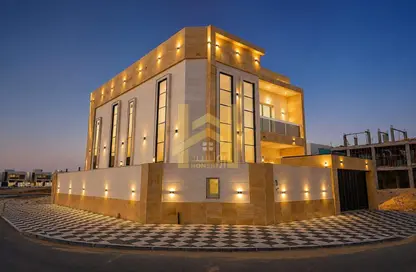 Villa - 5 Bedrooms - 7 Bathrooms for sale in Al Yasmeen 1 - Al Yasmeen - Ajman