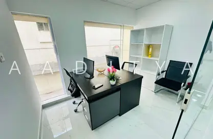 مكتب - غرفة نوم - 1 حمام للايجار في ريم ريزدنسي - الكرامة - دبي مكتب - غرفة نوم - 1 حمام للايجار في ريم ريزدنسي - الكرامة - دبي