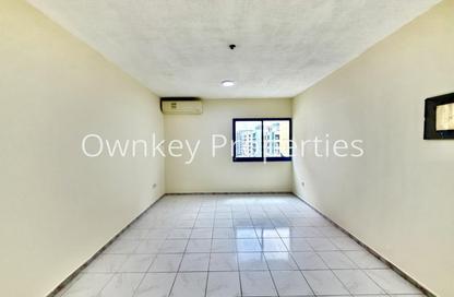 Apartment - 1 - 1 for rent in Mankhool Building - Al Mankhool - Bur Dubai - Dubai