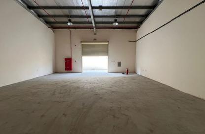 Warehouse - Studio - 1 Bathroom for rent in Al Sajaa Industrial - Al Sajaa - Sharjah