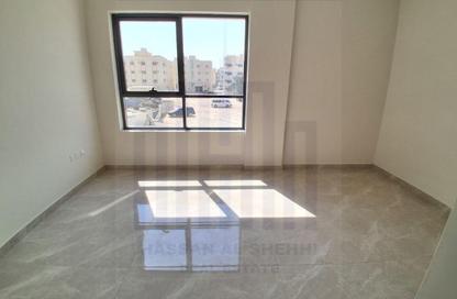Apartment - Studio - 1 for rent in Fire Station Road - Muwaileh - Sharjah