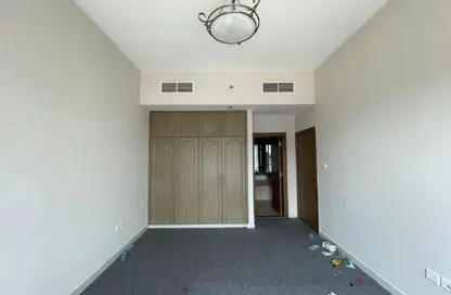 شقة - غرفة نوم - 2 حمامات للايجار في ند الحمر أفنيوز - ند الحمر - دبي