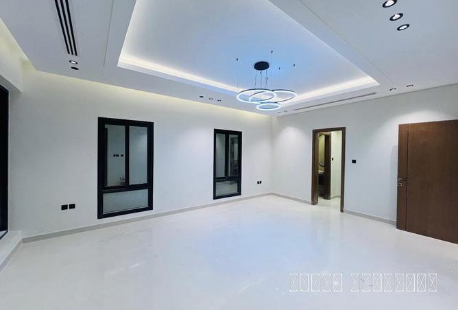 79004531 - Property Image 2