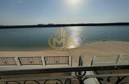 Villa - 5 Bedrooms - 7 Bathrooms for sale in Sun Island - Ajmal Makan City - Sharjah Waterfront City - Sharjah