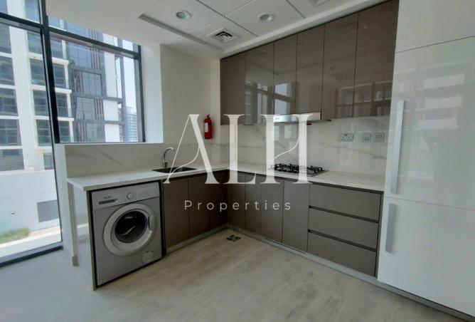 144601418 - Property Image 3