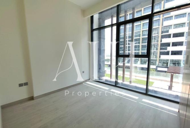 144601418 - Property Image 2