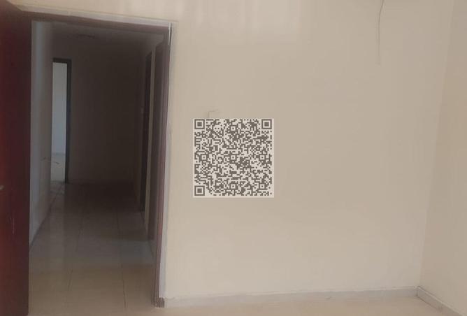 121552990 - Property Image 3