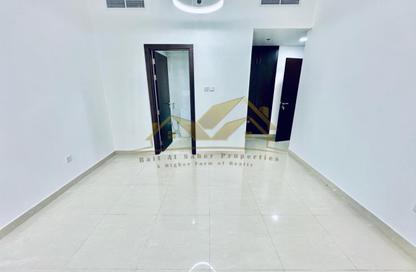 Apartment - 1 Bedroom - 2 Bathrooms for rent in Jumeirah Garden City - Al Satwa - Dubai