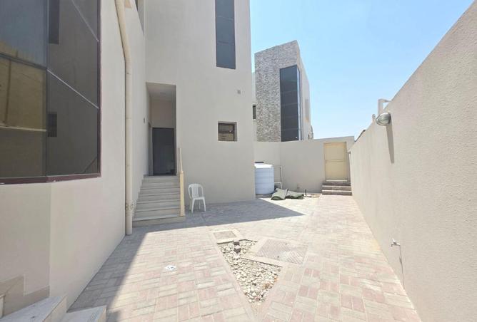 126553735 - Property Image 3