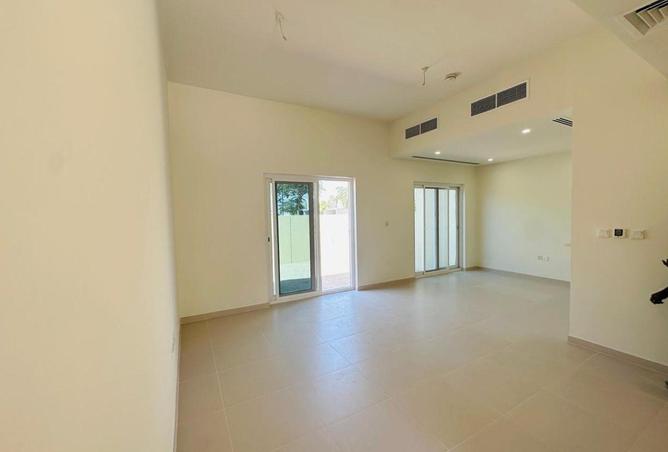 75013604 - Property Image 2