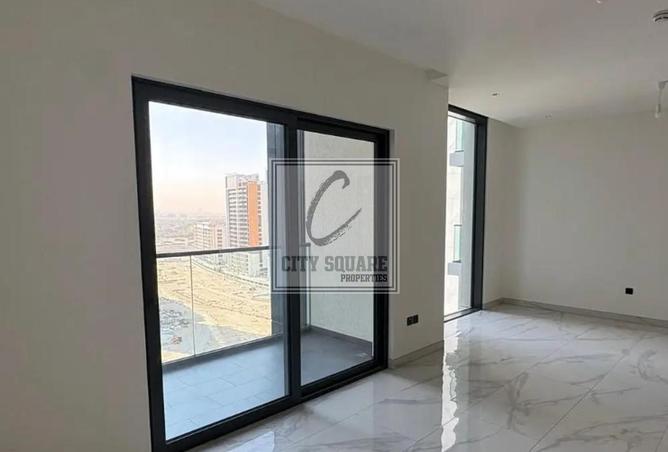 76566423 - Property Image 3