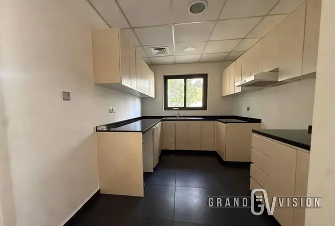 155070036 - Property Image 3