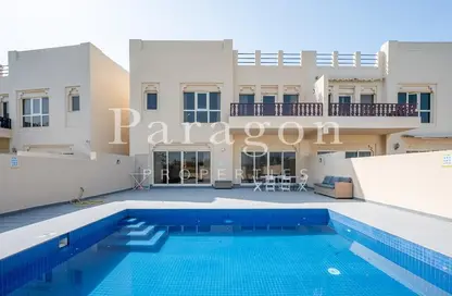 تاون هاوس - 3 غرف نوم - 3 حمامات للايجار في تاون هاوسز قرية الحمرا - قرية الحمرا - رأس الخيمة