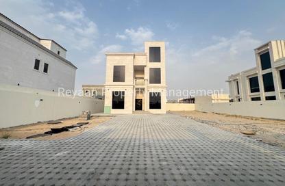 Villa - 4 Bedrooms - 6 Bathrooms for rent in Wadi Alshabak - Dubai