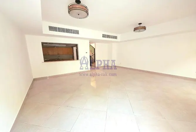 161885004 - Property Image 2
