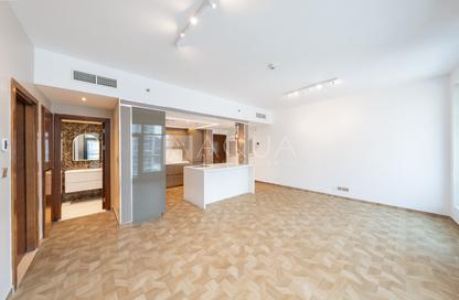 Apartment - 1 Bedroom - 2 Bathrooms for rent in Sanibel Tower - Park Island - Dubai Marina - Dubai