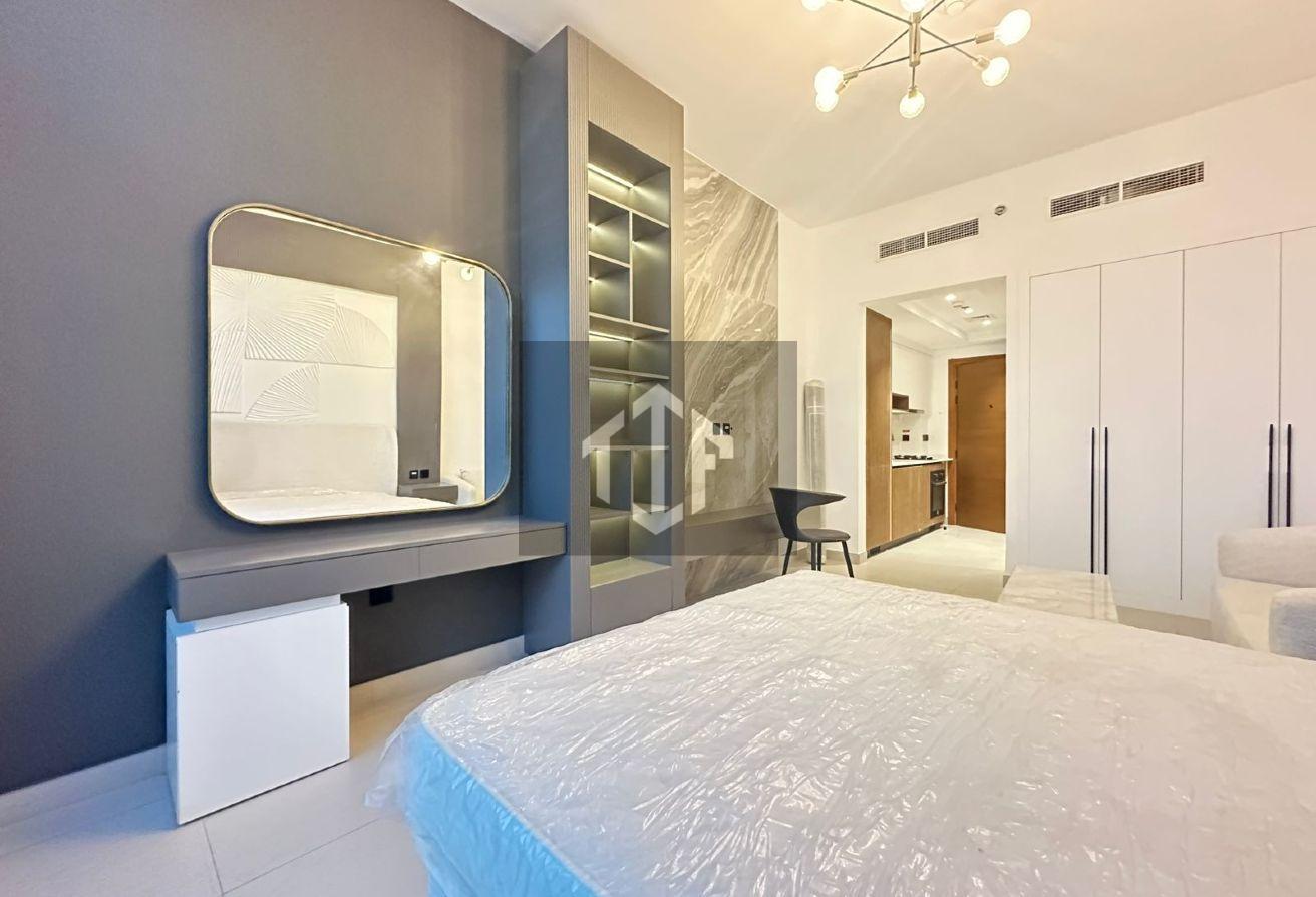 Prime Location | Furnished Studio | Villa view photo 6