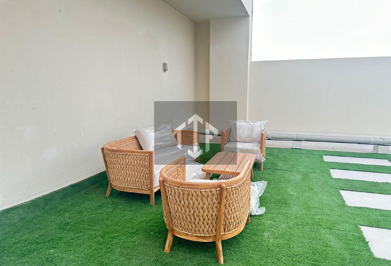 Prime Location | Furnished Studio | Villa view photo 8