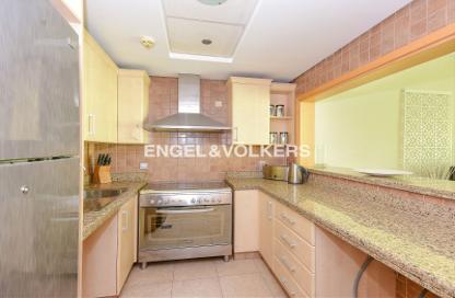 Apartment - 2 - 4 for rent in Al Das - Shoreline Apartments - Palm Jumeirah - Dubai